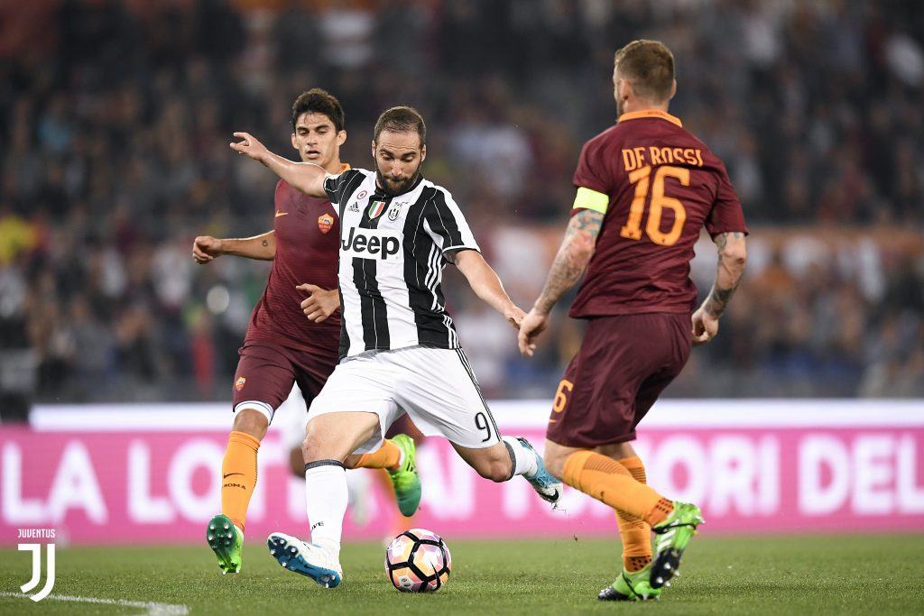 Soi kèo Juventus – Roma, 02h45 ngày 24-12-2017