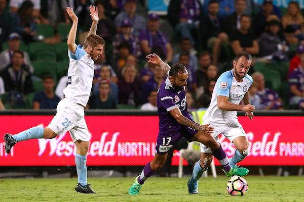 Soi kèo Perth Glory – Melbourne City, 18h00 ngày 09-01-2018