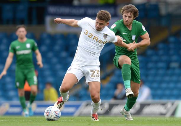 Soi kèo Leeds United – Preston, 01h45 ngày 19/09/2018