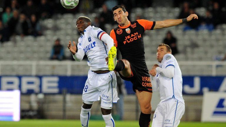 Soi kèo Auxerre – Lorient, 03h00 ngày 04/12/2018