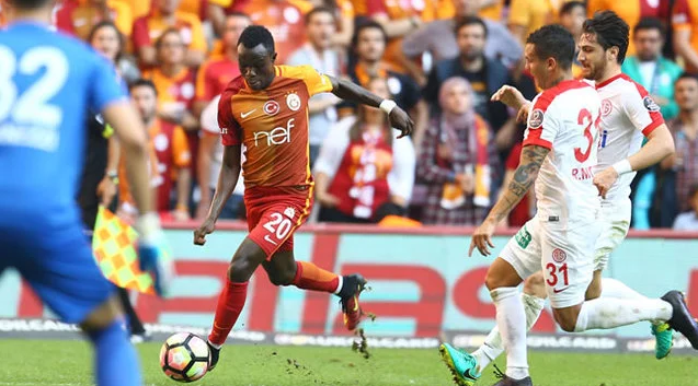 Soi kèo Galatasaray – Istanbul BB, 23h00 ngày 20/05/2019